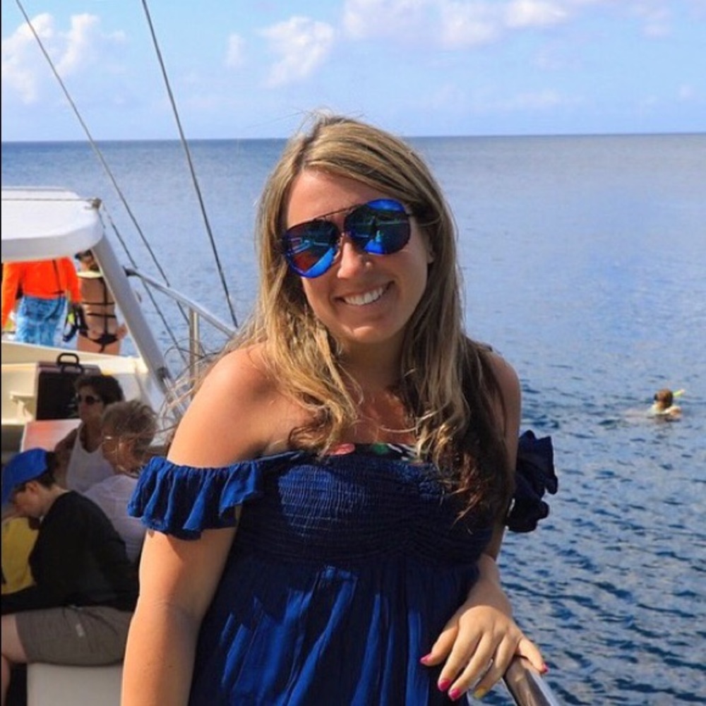 Meet your Posher, Calli